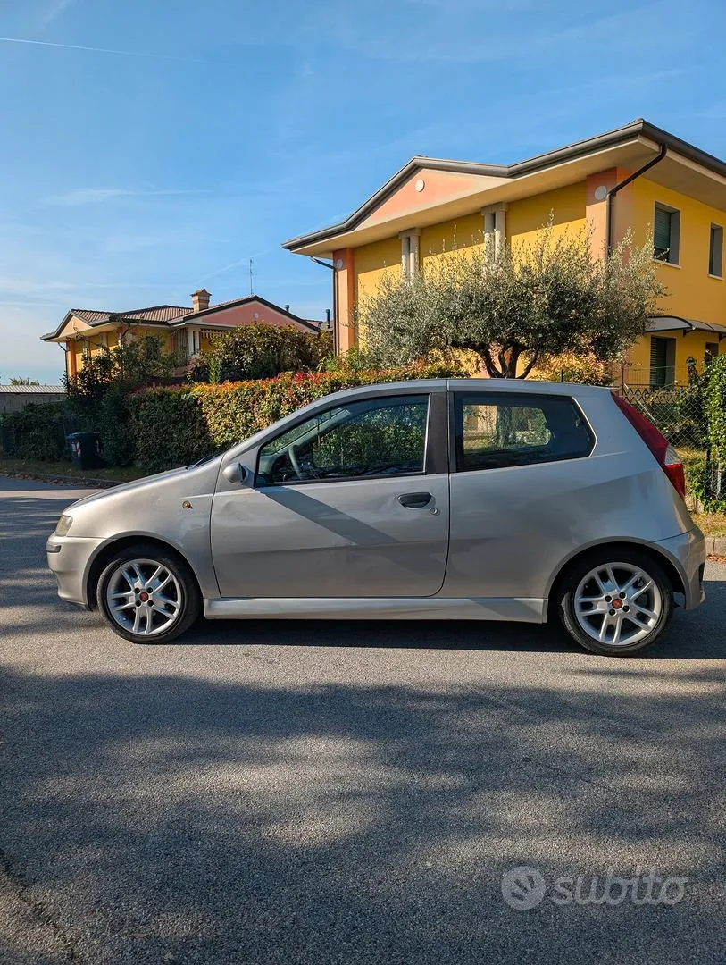 Fiat Punto 2001 photo 4