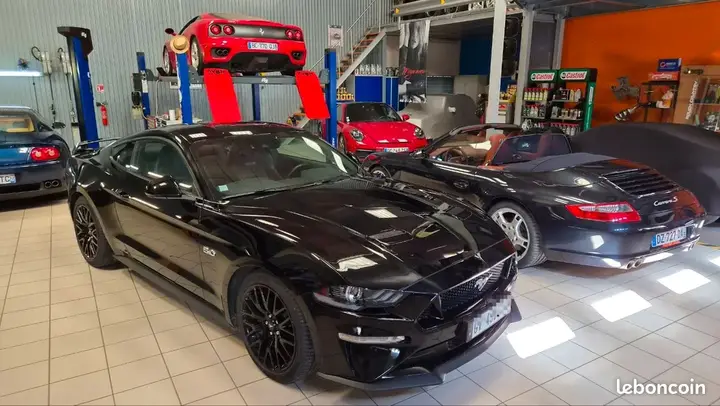 Ford Mustang 2020 photo 2