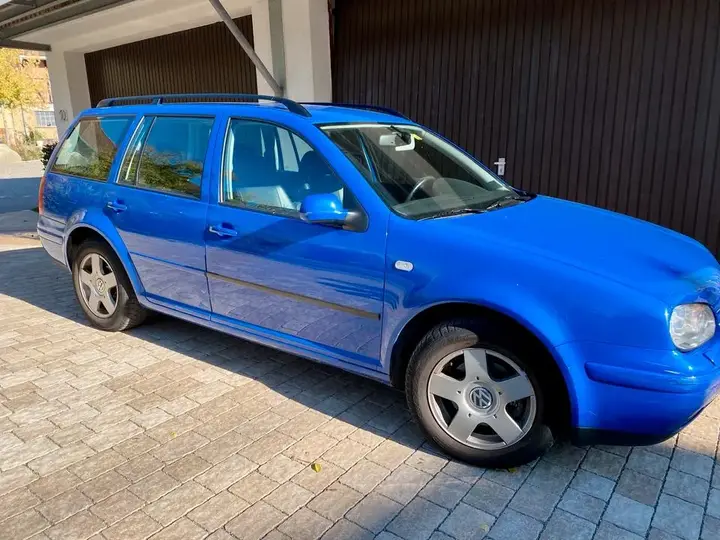 Volkswagen Golf Variant