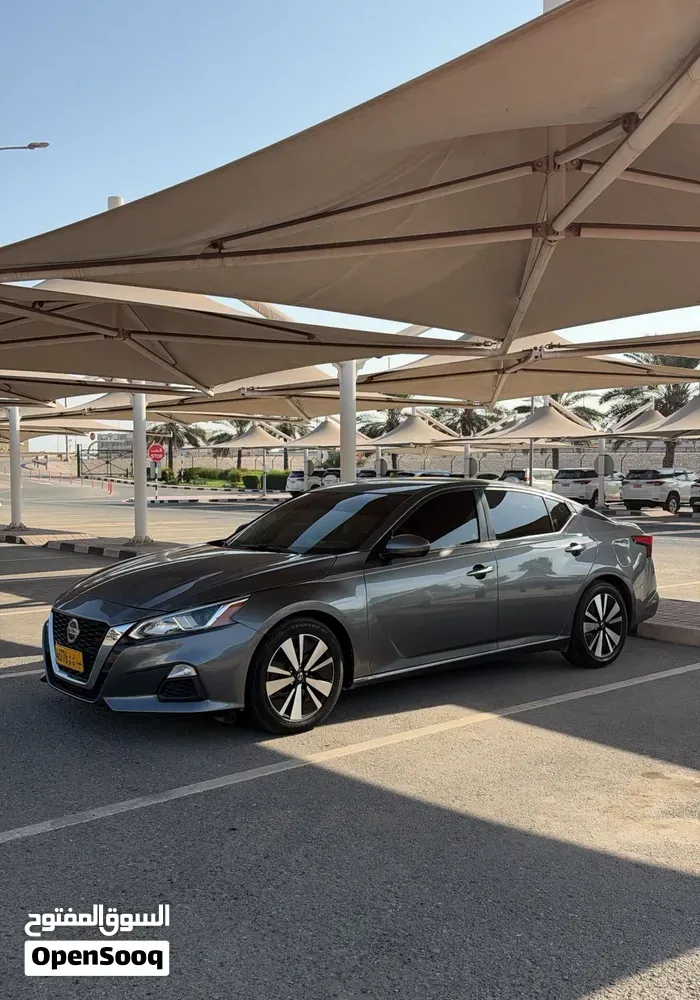 Nissan Altima