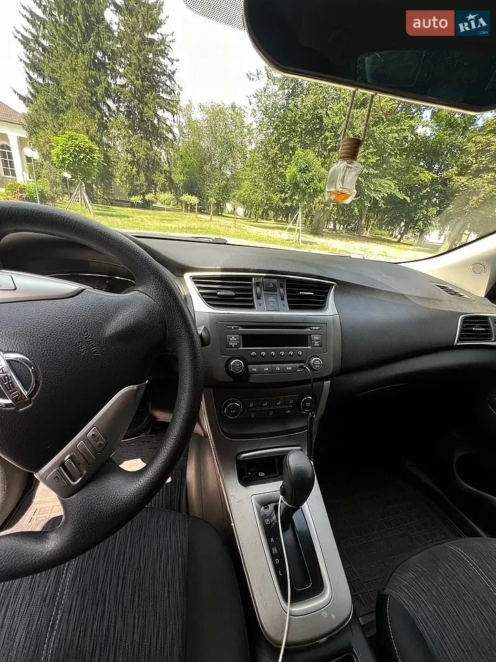 Nissan Sentra 2014 photo 5