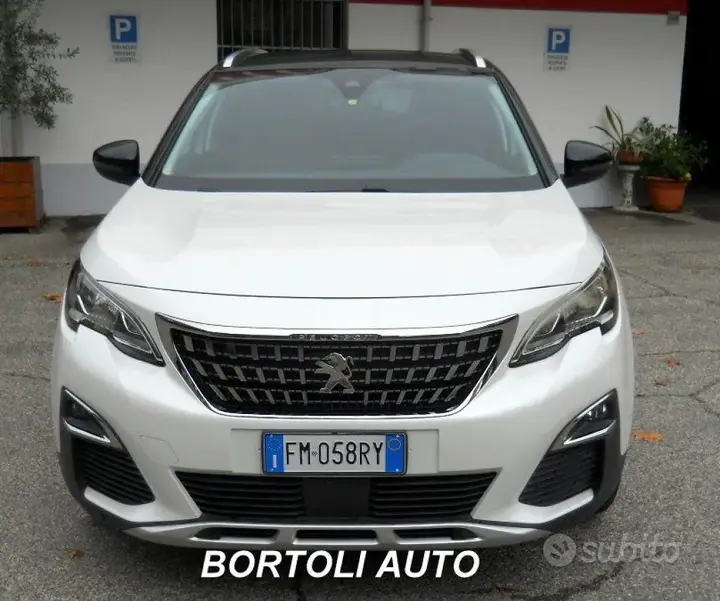 Peugeot 3008 2018 photo 2