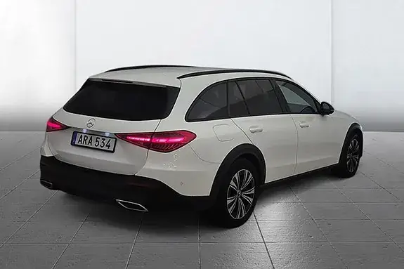 Mercedes-Benz C 220 D 2024 photo 4