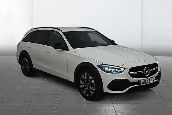 Mercedes-Benz C 220 D 2024 photo 3