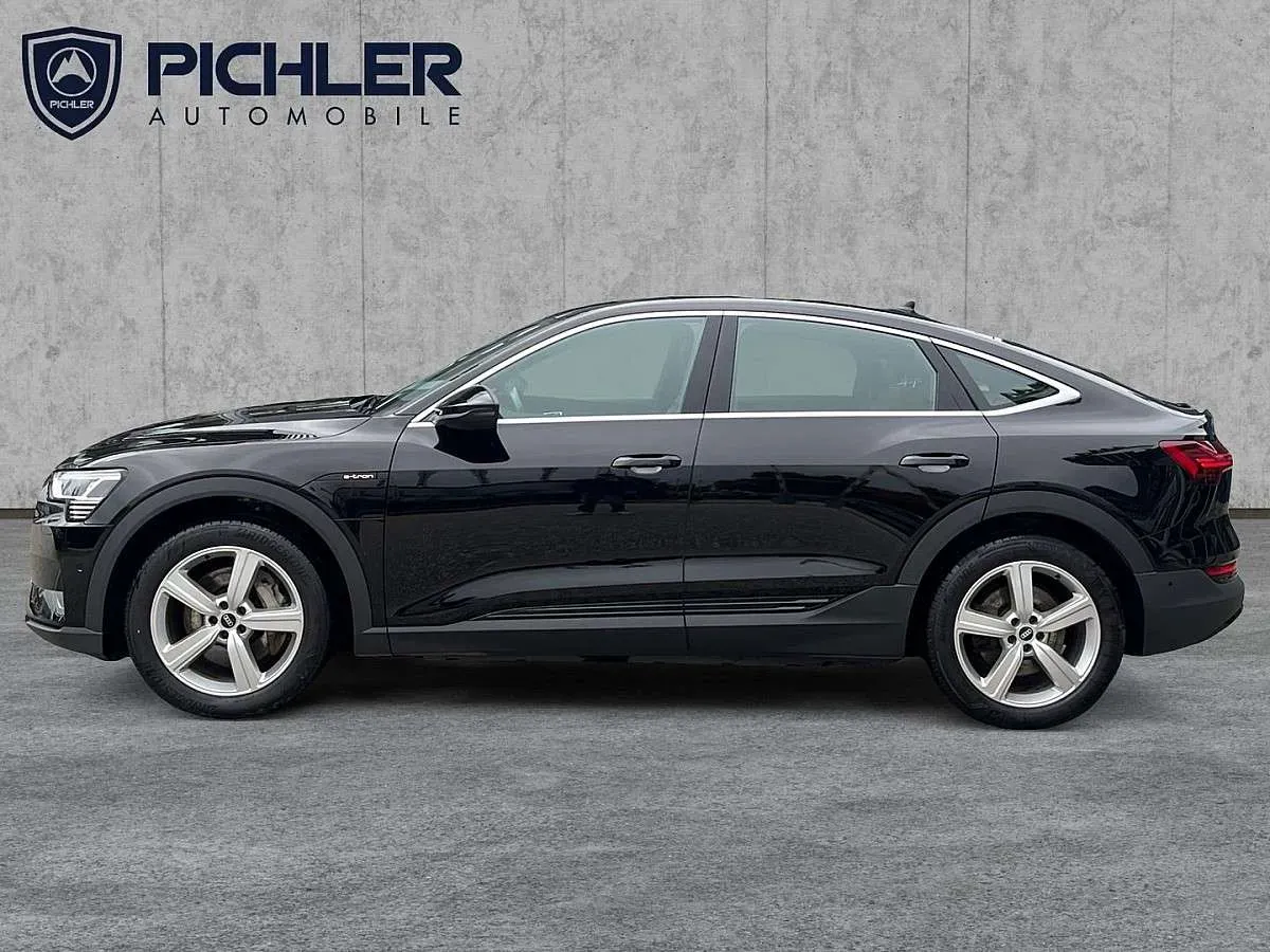 Audi E-Tron 2021 photo 3