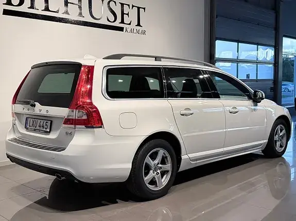 Volvo V70 2015 photo 4