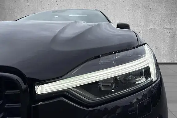 Volvo Xc60 2023 photo 4