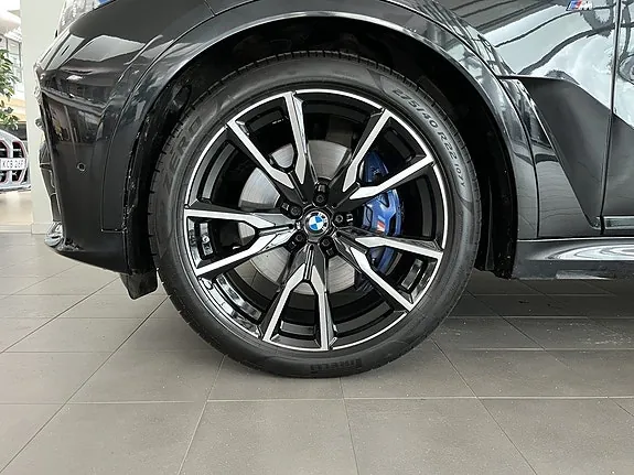 BMW X7 2022 photo 4
