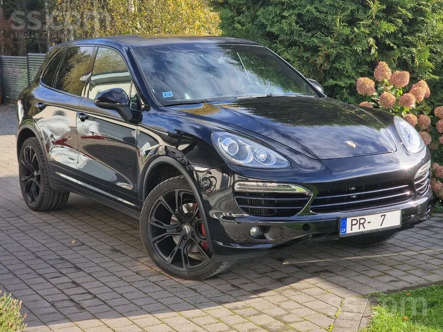 Porsche Cayenne 2011 photo 4