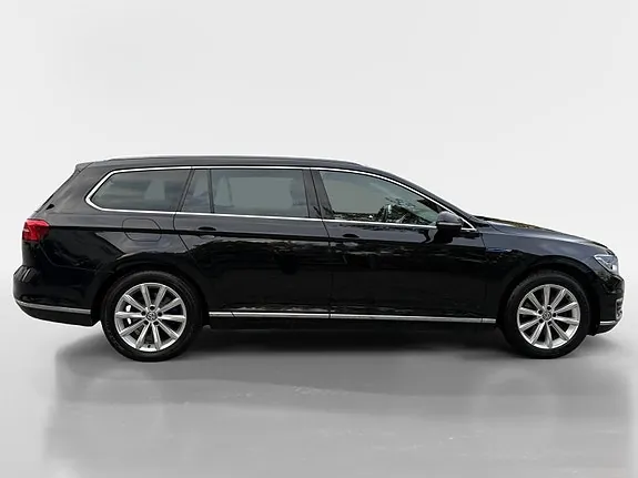 Volkswagen Passat 2018 photo 3