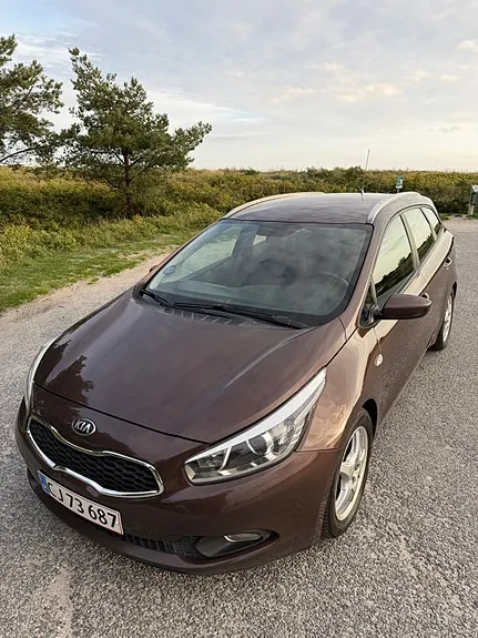 Kia Ceed 2013 photo 2
