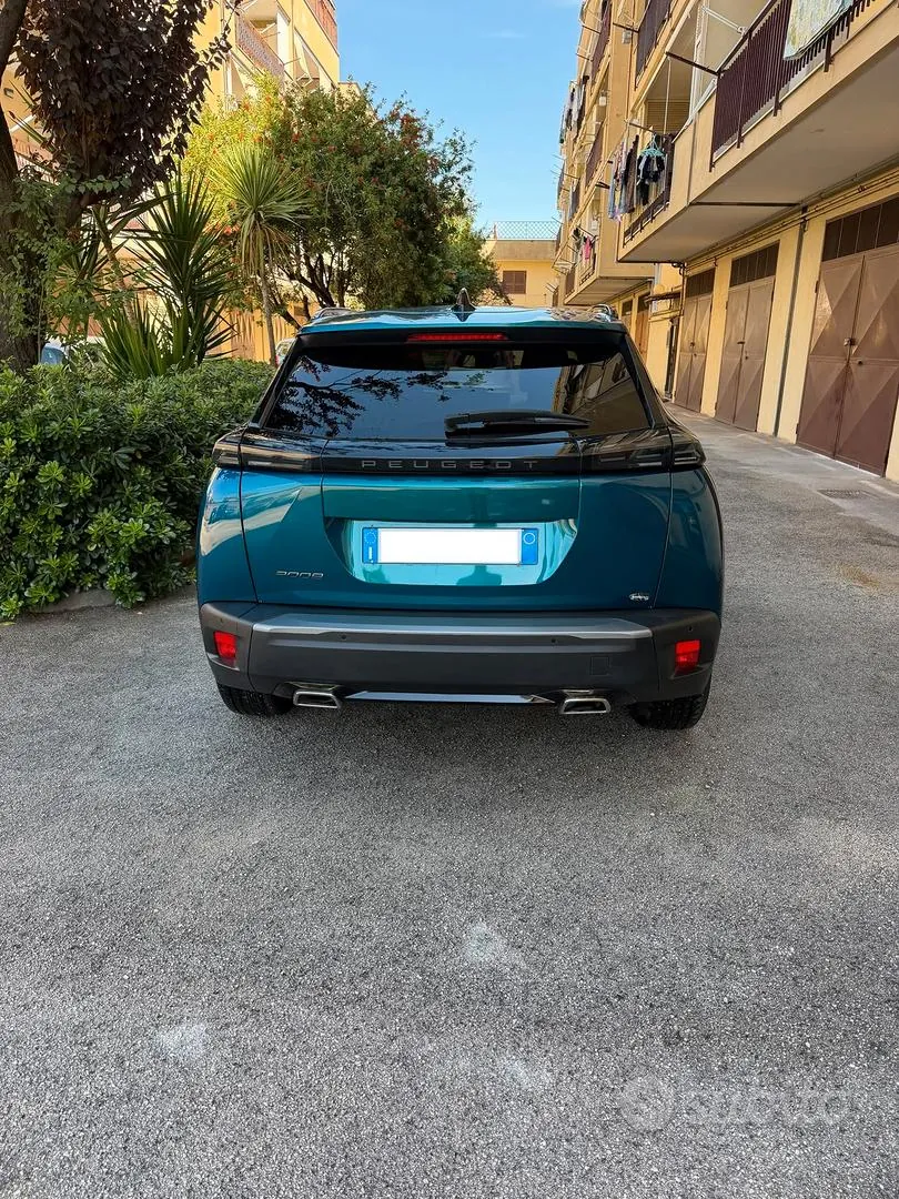 Peugeot 2008 2025 photo 2