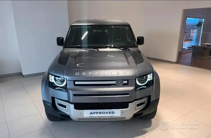 Land Rover Defender 2023 photo 5