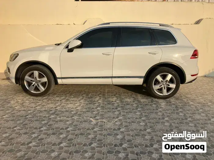 Volkswagen Touareg 2013 photo 3