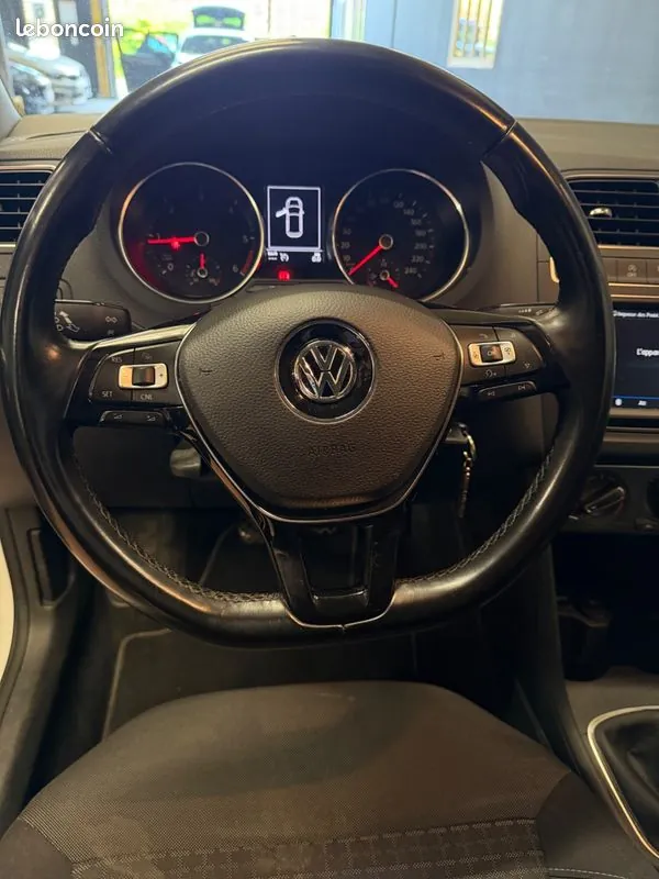 Volkswagen Polo 2017 photo 4
