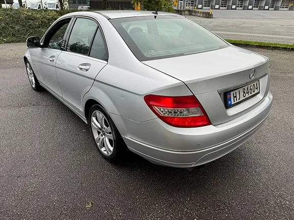 Mercedes-Benz C200 2008 photo 2