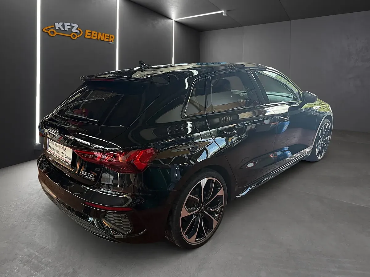 Audi A3 2024 photo 3