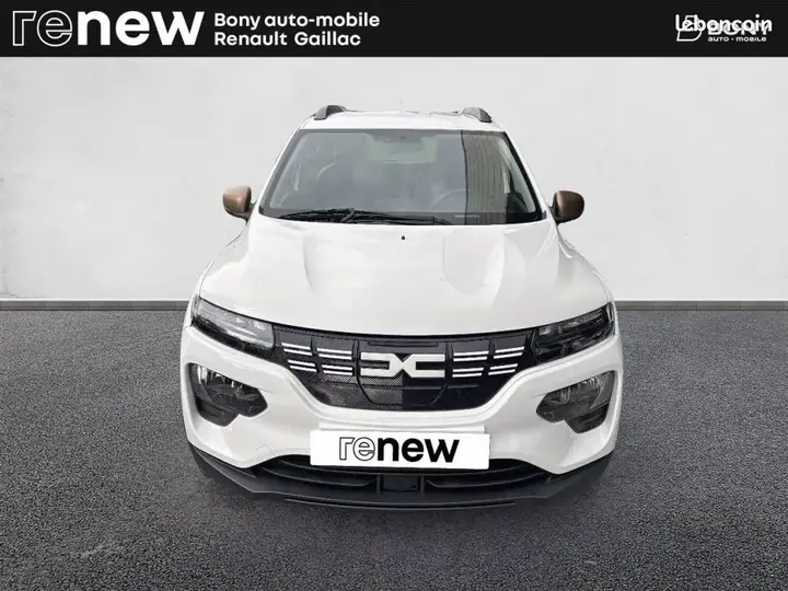 Dacia Spring 2023 photo 2