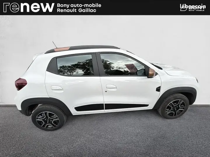 Dacia Spring 2023 photo 3