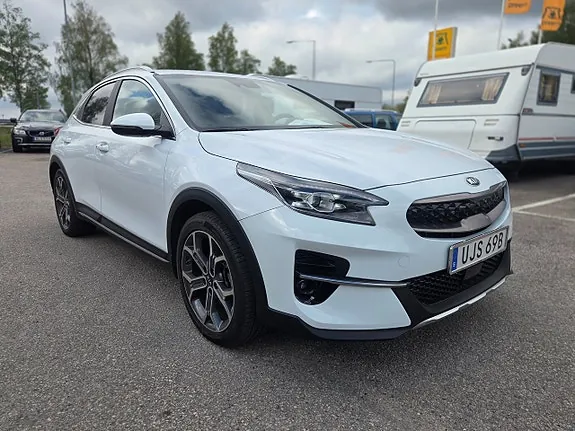 Kia Xceed 2021 photo 2