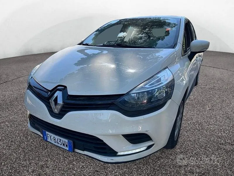 Renault Clio 2017 photo 3