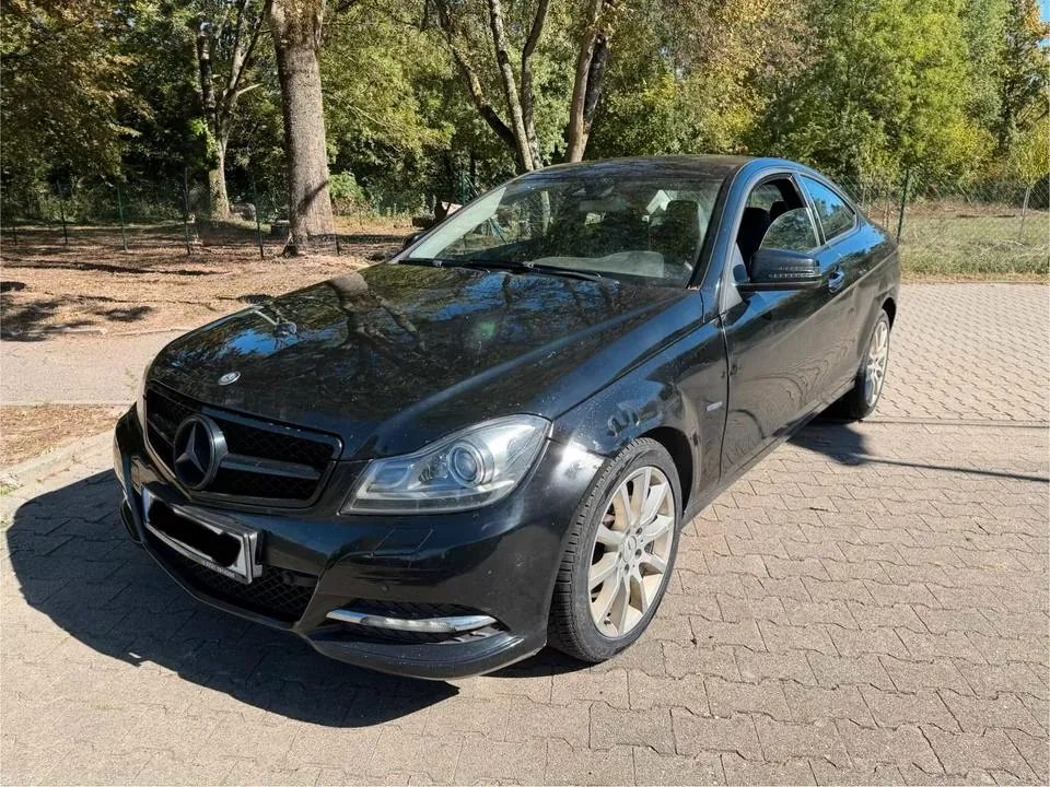 Mercedes-Benz C250 Coupe