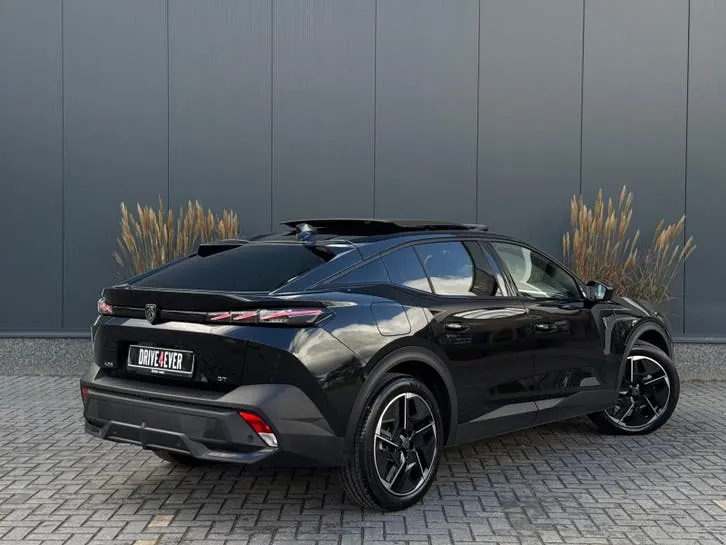 Peugeot 408 2024 photo 3