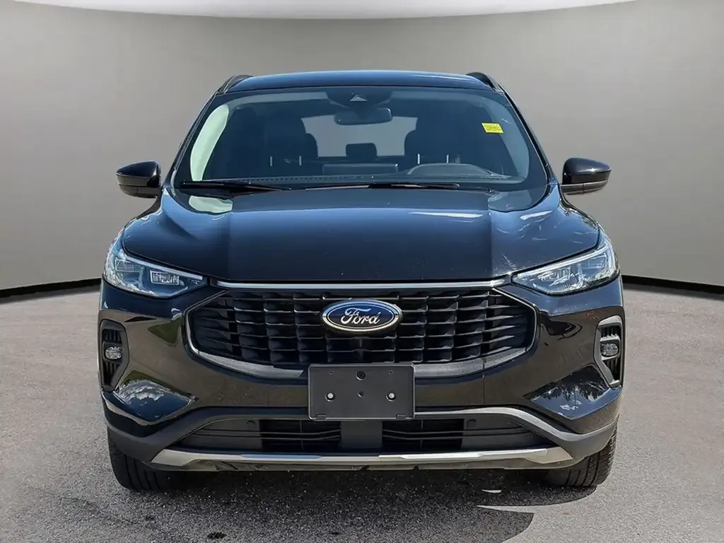 Ford Escape 2025 photo 2