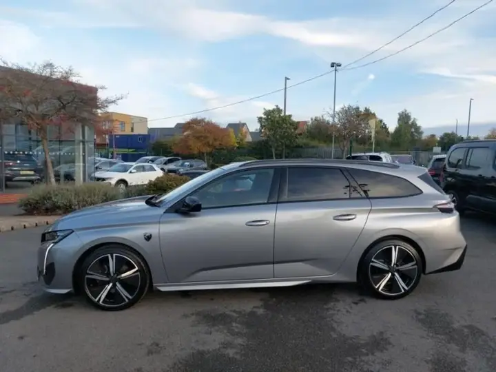 Peugeot 308 2024 photo 4