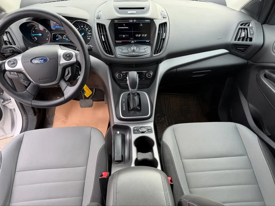 Ford Escape 2014 photo 2