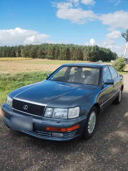 Lexus Ls400
