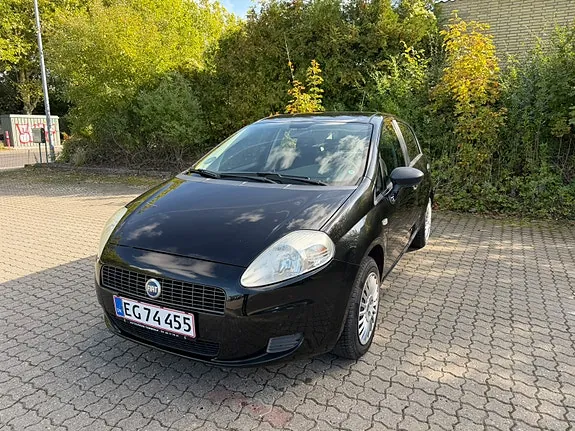 Fiat Punto 2006 photo 2