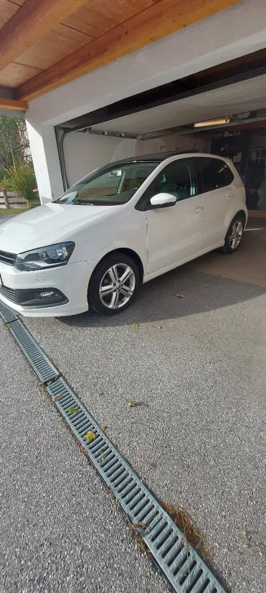 Volkswagen Polo 2014 photo 2