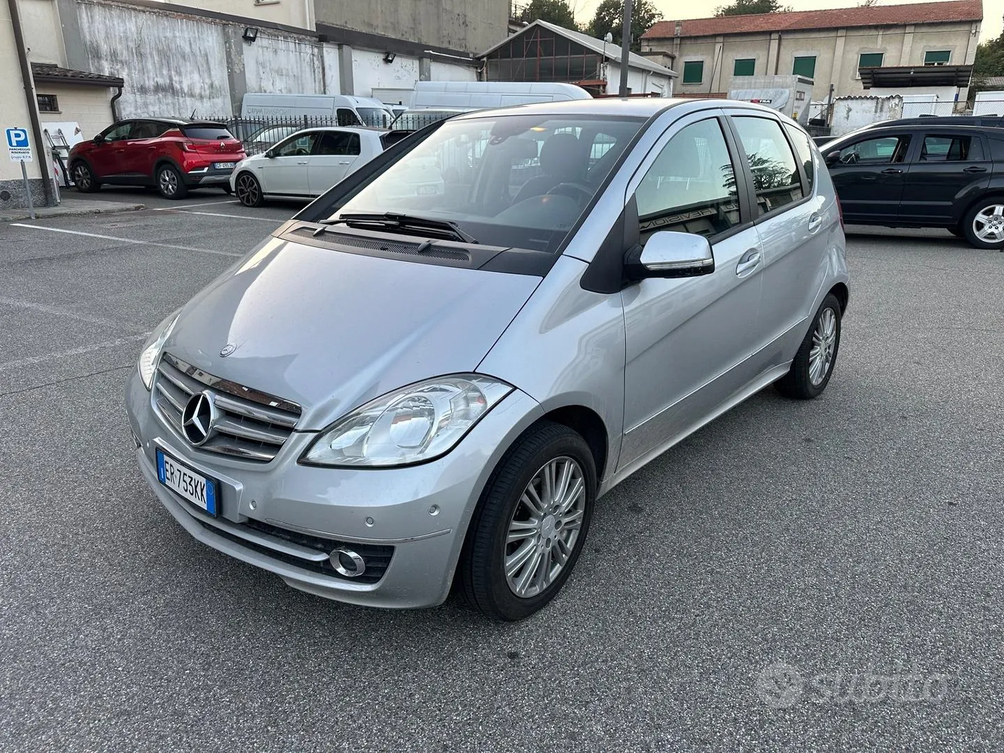 Mercedes-Benz A 180