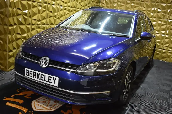 Volkswagen Golf 2020 photo 3