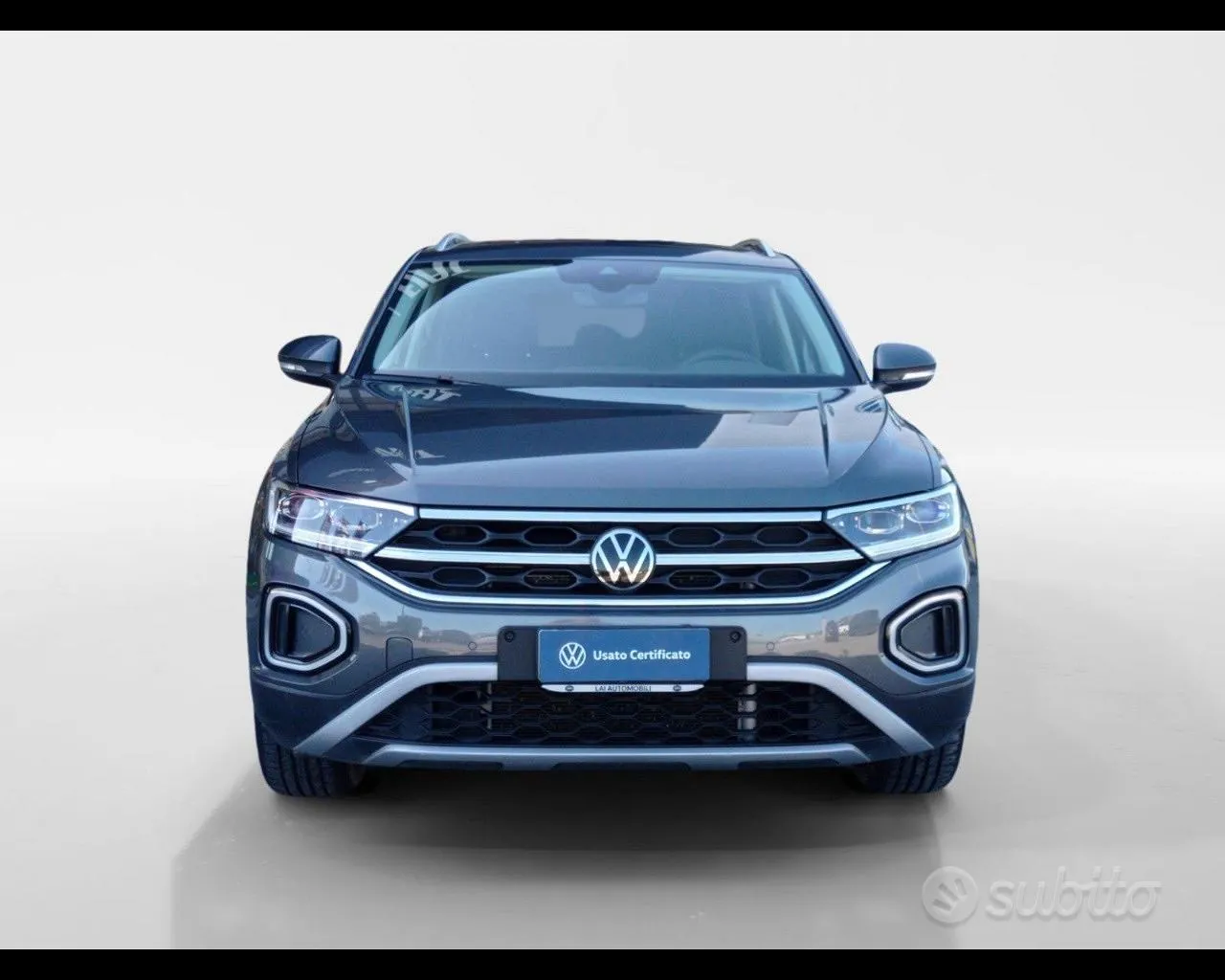 Volkswagen T-Roc 2023 photo 3