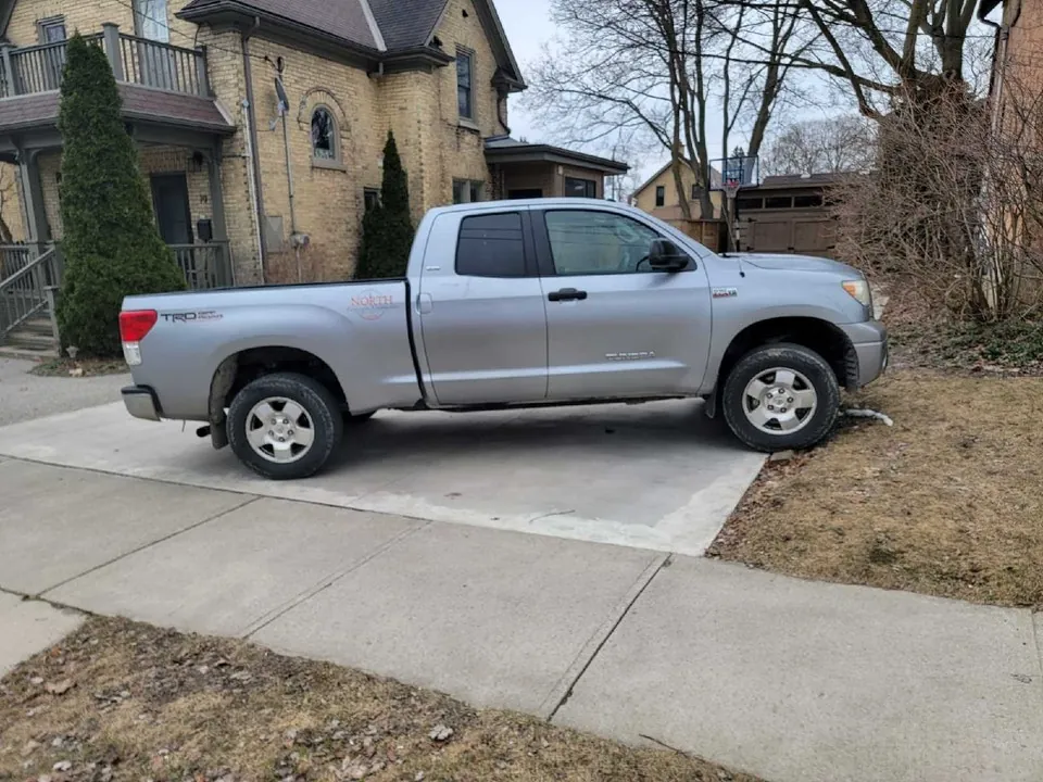 Toyota Tundra