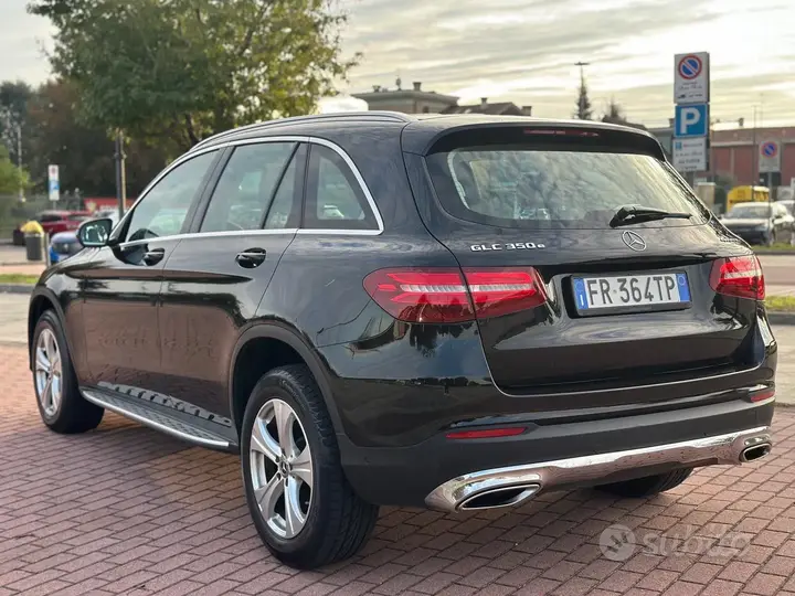 Mercedes-Benz Glc 2018 photo 5