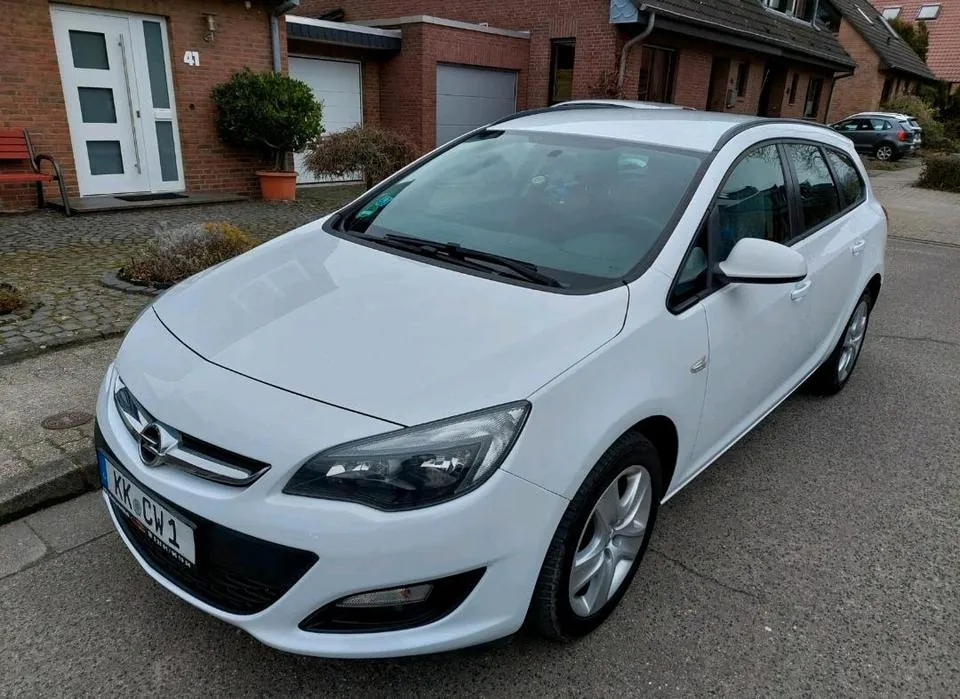 Volkswagen Astra J