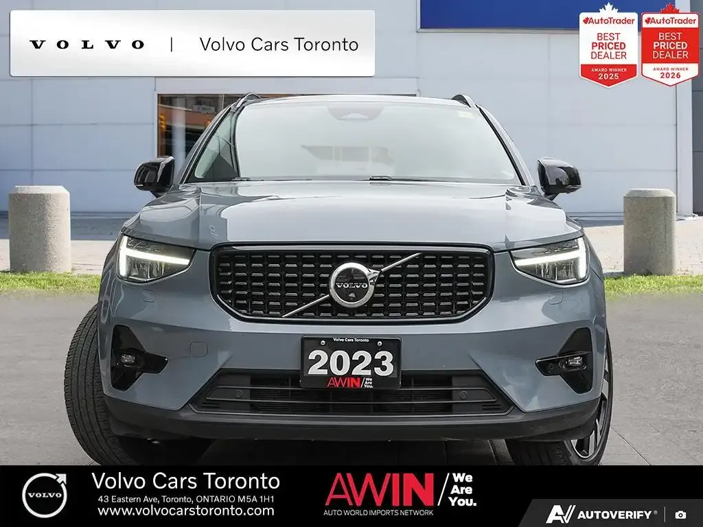Volvo Xc40 2023 photo 2