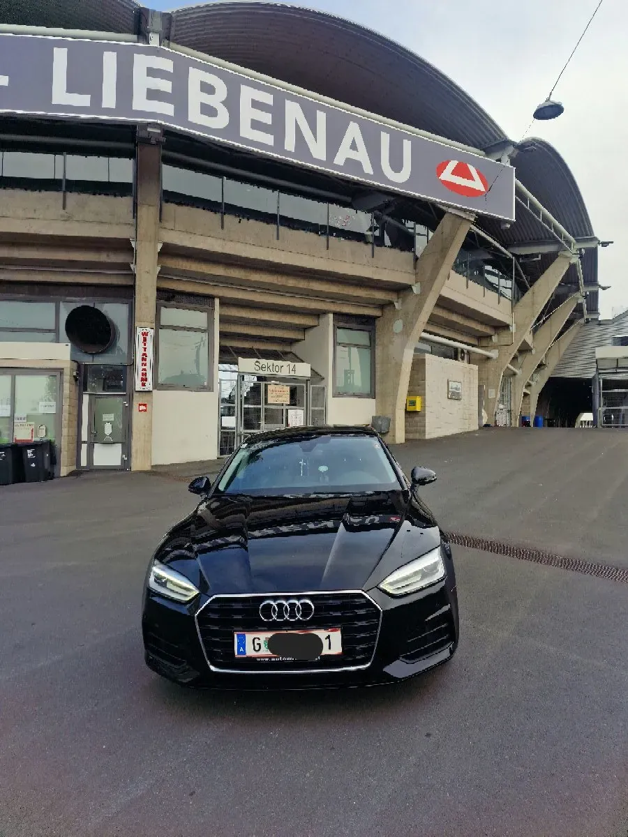 Audi A5 2018 photo 2