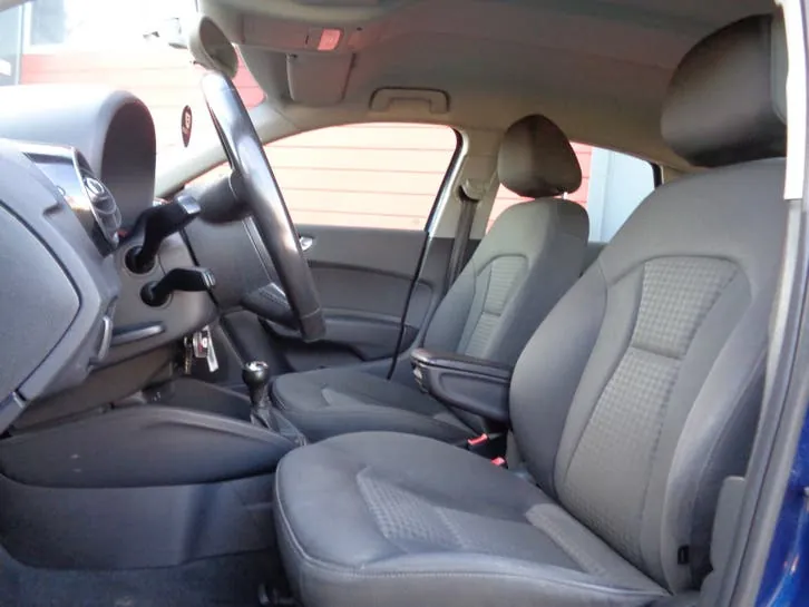 Audi A1 2012 photo 2