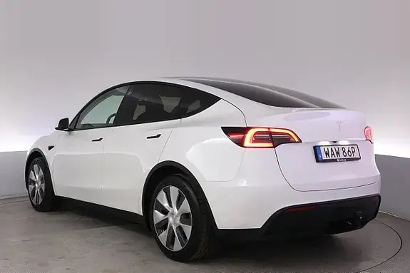 Tesla Model Y 2023 photo 4