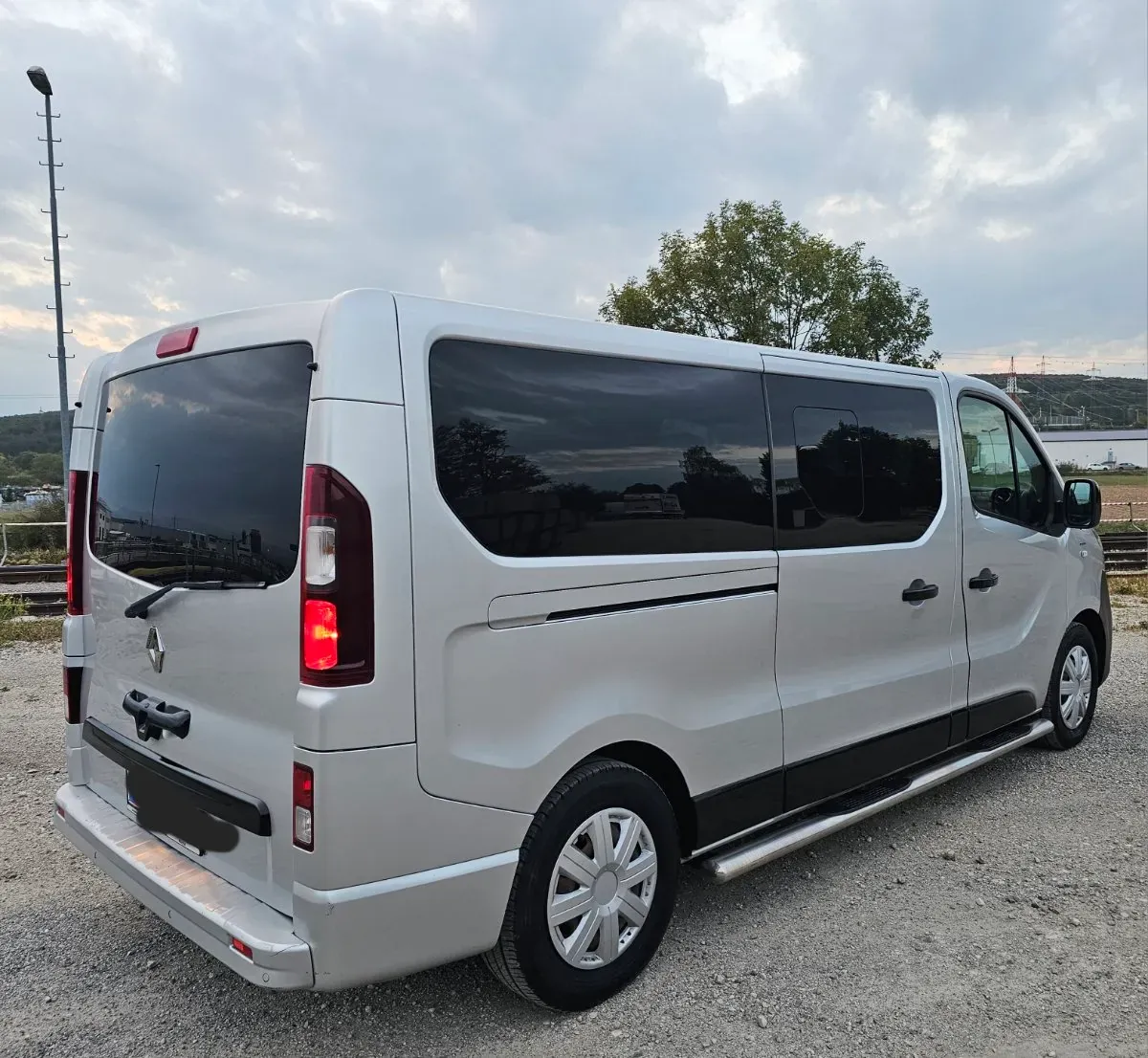 Renault Trafic 2018 photo 3
