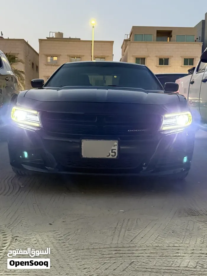 Dodge Charger 2018 photo 2