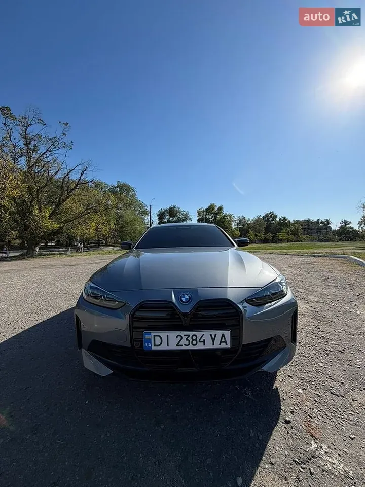BMW I4 2023 photo 2