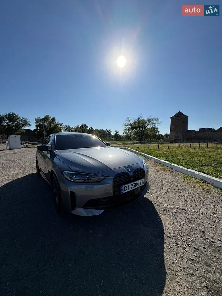 BMW I4