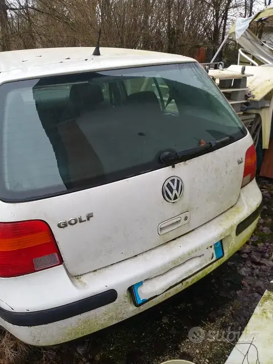 Volkswagen Golf 2009 photo 2