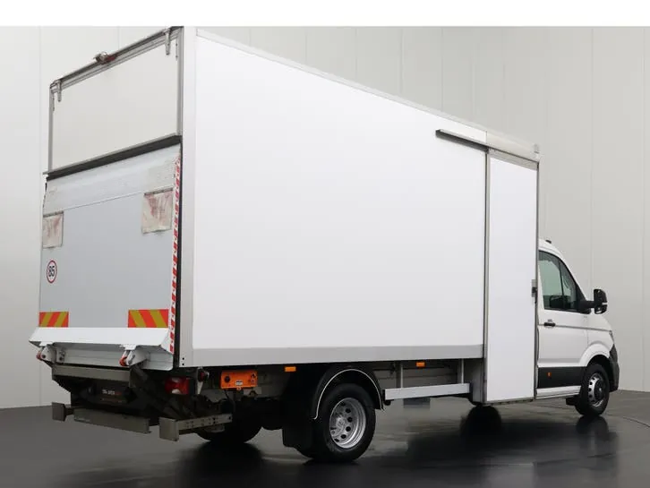 Volkswagen Crafter 2021 photo 2