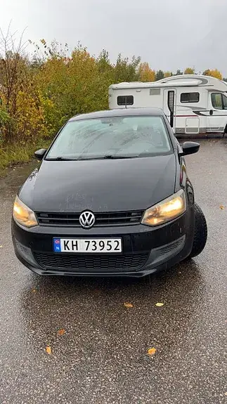 Volkswagen Polo 2011 photo 2